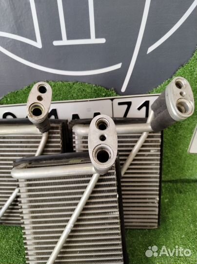 Радиатор кондиционера Volkswagen Passat B5+