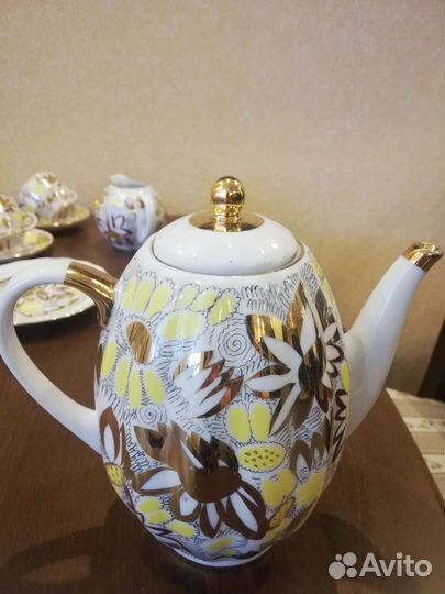 Кофейный сервиз лфз СССР, Золотые ромашки ''