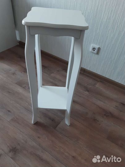 Подставка под цветы