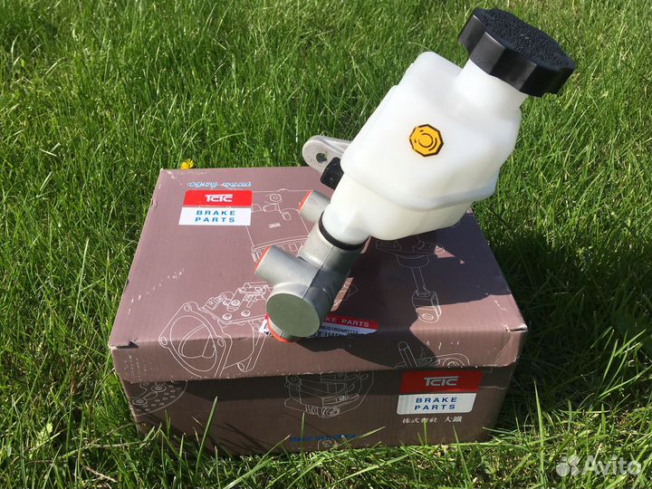 Главный тормозной цилиндр для Hyundai Elantra