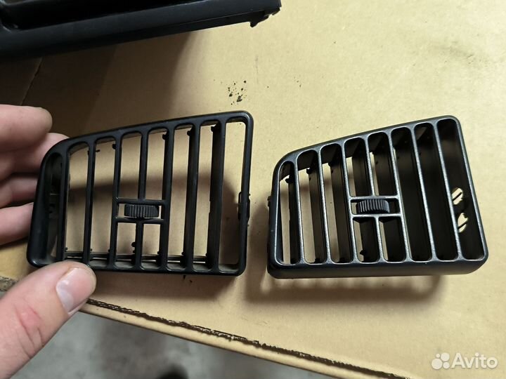 Дефлектор воздуховода на passat b3