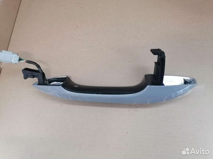 Ручка передняя правая kia k5 2020-2022