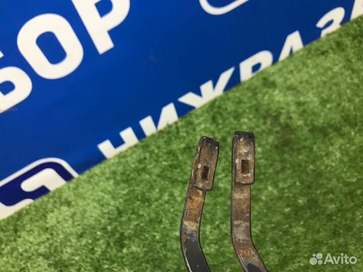 Поводок стеклоочистителя к-кт передний Chevrolet