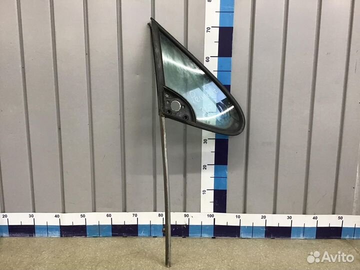 Стекло кузовное глухое правое Peugeot 307 2001-200