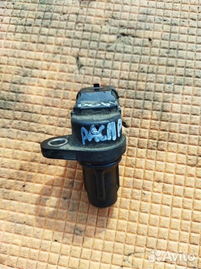 Датчик положения распредвала Fiat Doblo Punto 1.4