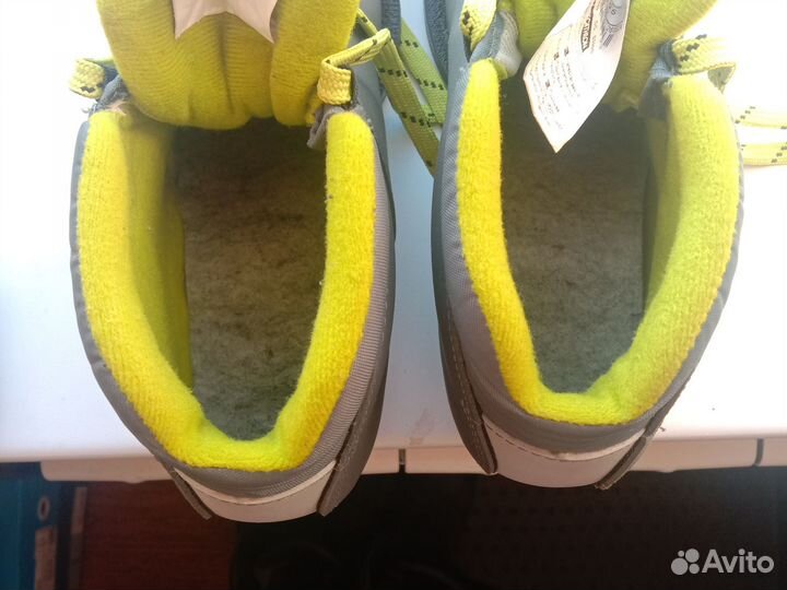 Ботинки лыжные