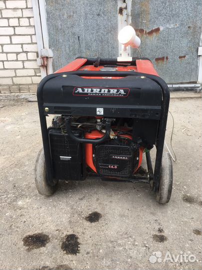 Бензиновый генератор Aurora AGE 7500dzn