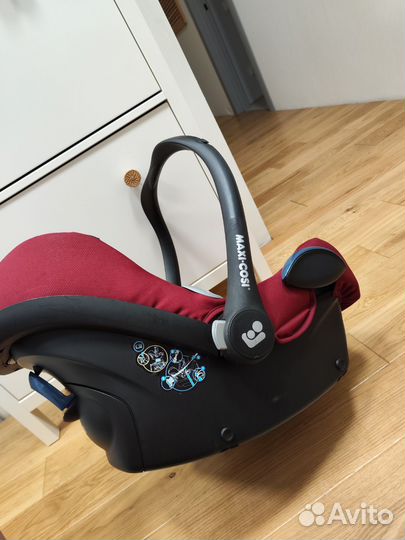 Автокресло Maxi Cosi Cabriofix + база