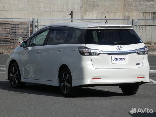 Toyota Wish 1.8 CVT, 2016, 30 000 км