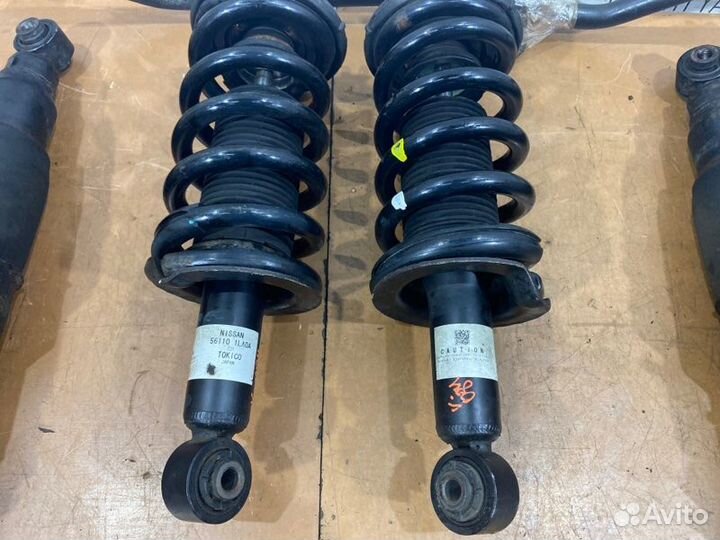 Комплект газомасляных амортизаторов Infiniti Qx80