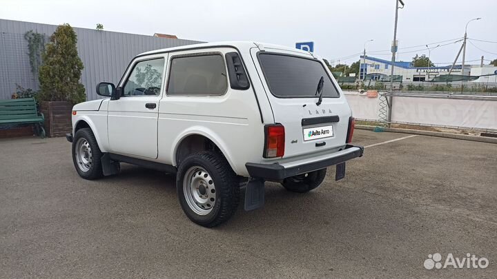 LADA 4x4 (Нива) 1.7 МТ, 2017, 185 000 км