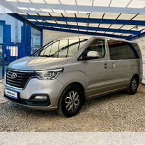 Hyundai H-1 2.5 AT, 2018, 279 605 км, с пробегом, цена 3 150 000 руб.