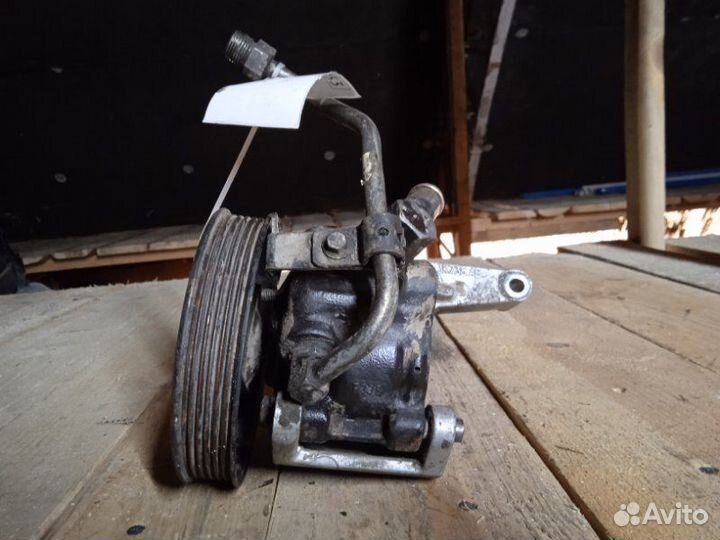 Насос гур Ford Escort 1995-2001
