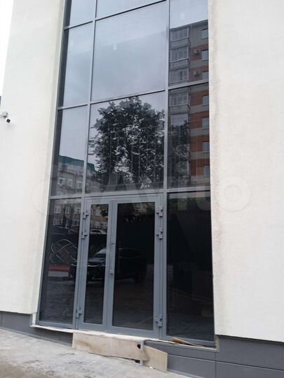 Помещение свободного назначения, 700 м²