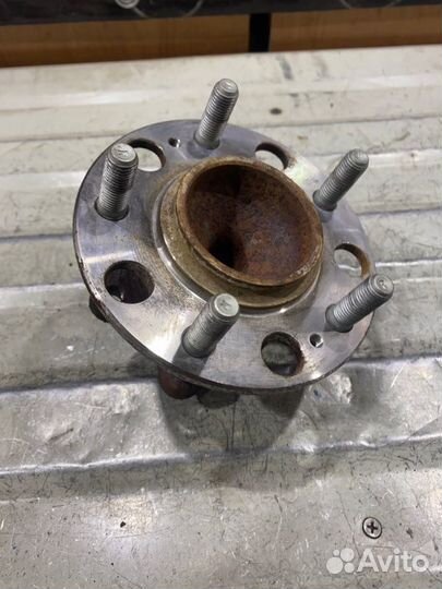 Ступица задняя левая Kia Optima 4 JF G4ND 2020