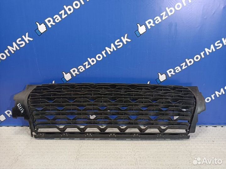 Решетка бампера передняя Renault Duster 2