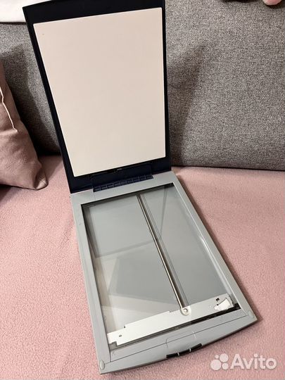 Сканер Canon CanoScan LiDE 20