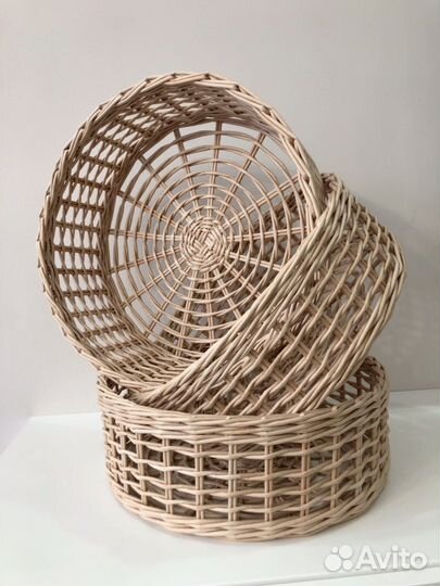 Поднос плетеный