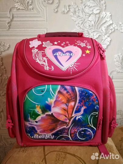 Рюкзаки новые для мальчиков и девочек