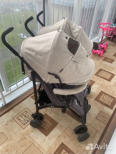 Коляска для двойни