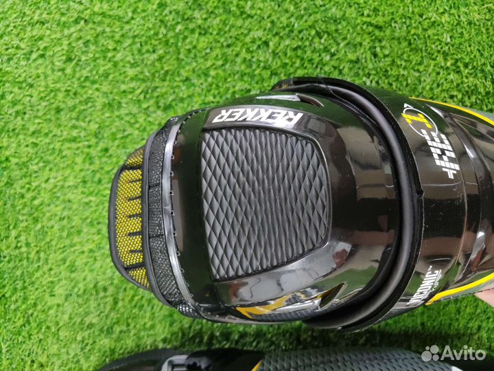 Щитки хоккейные всех размеров