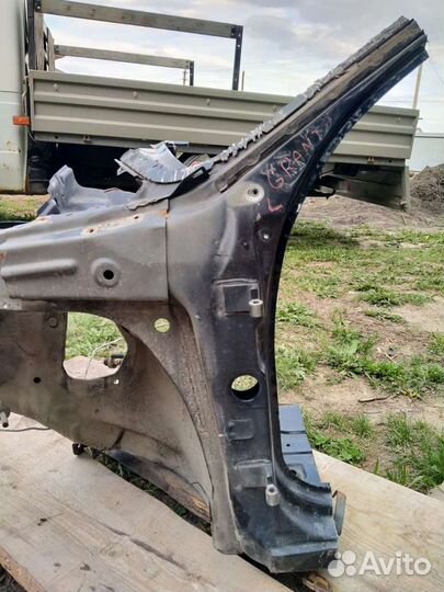 Стойка передняя левая Лада гранта