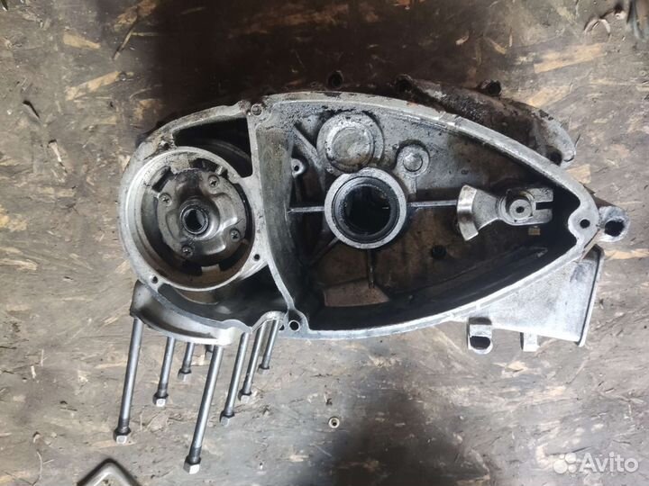 Картер двигателя Иж юпитер 5