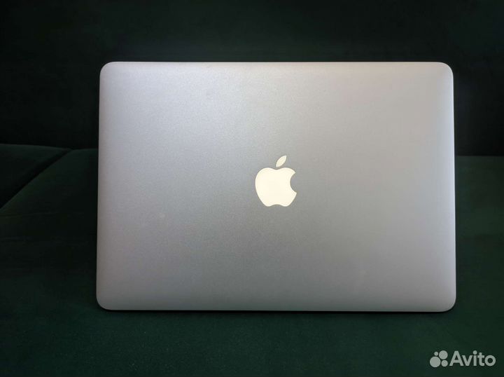 Apple MacBook Air 13