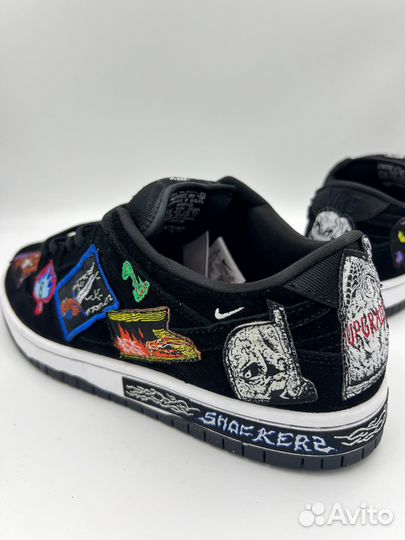 Nike SB Dunk Low Neckface