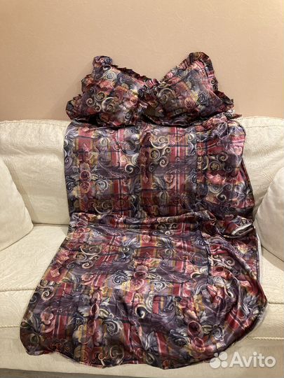 Покрывало с подушками 1,4*2м б/у