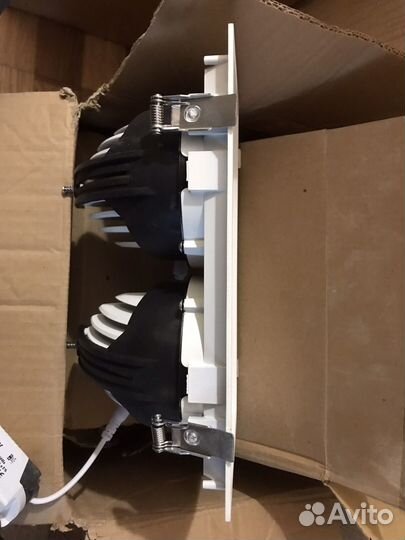 Светильник потолочный встраиваемый