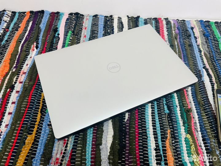 Dell xps 9570