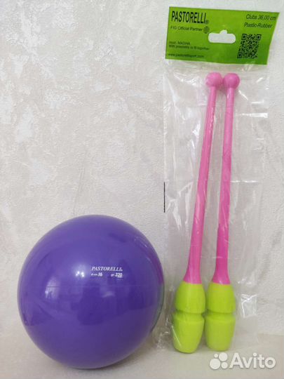 Обруч Sasaki, Мяч, Булавы Pastorelli для хг