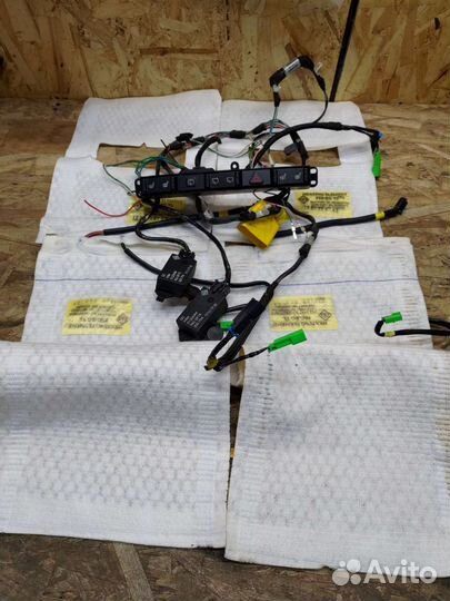 Подогрев сидений Додж караван Вояджер 01-07г