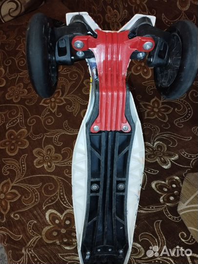 Самокат детский трехколесный