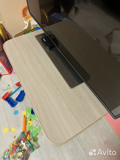 Этажерка полка на колесиках