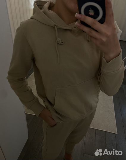 Спортивный костюм женский