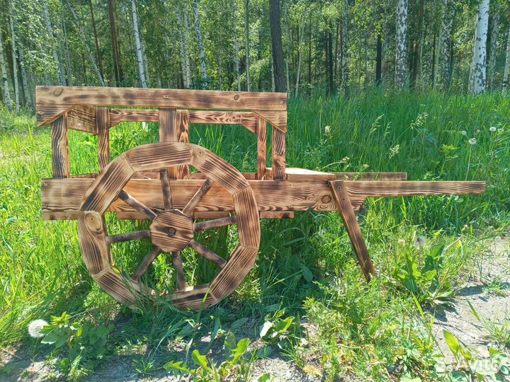 Телега для сада декоративная