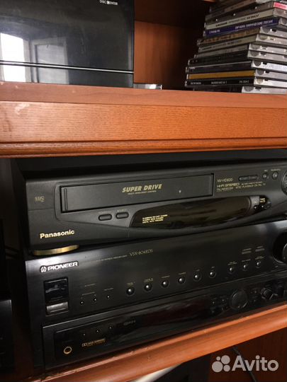 Видеомагнитофон Panasonic