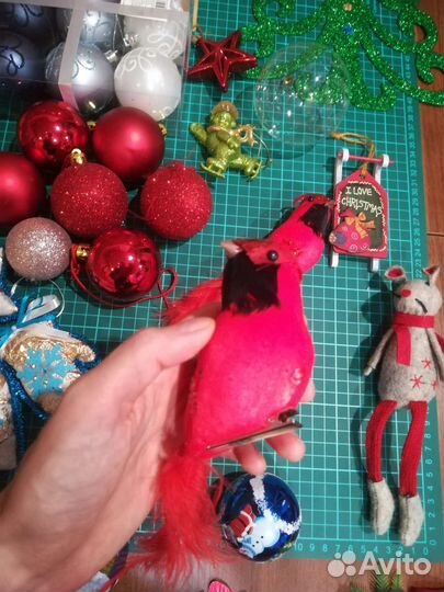 Новогодние игрушки