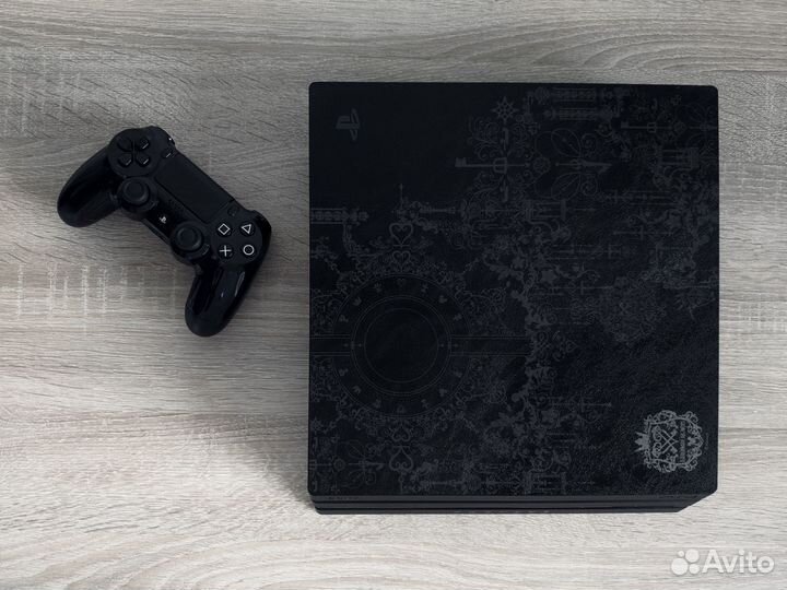 Sony PS4 pro 1tb special edition (kingdom hearts)