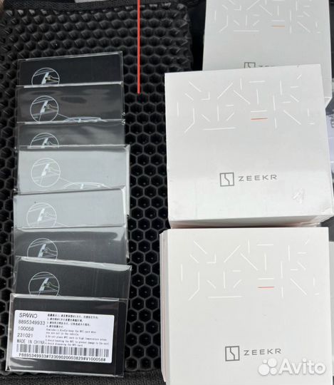 Карточка zeekr 001 оригинал, Bluetooth ключ