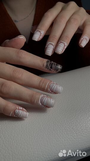 Мастер маникюра