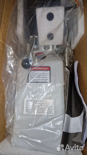 Автоподъемник гидравлический новый