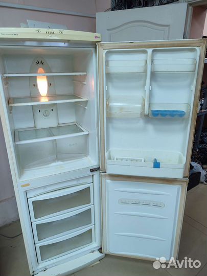 Холодильник LG