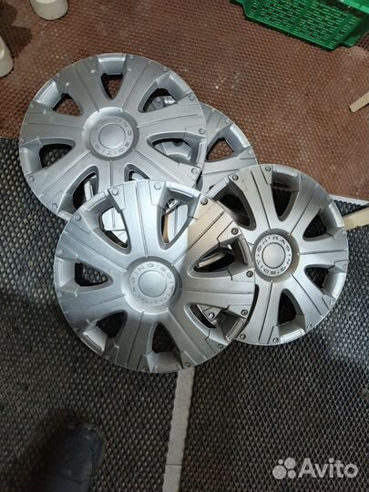 Колпаки на колеса r 15