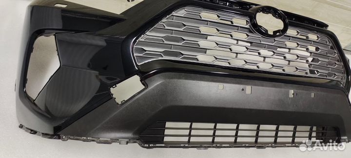 Бампер рав 4 5 поколение с решетками Оригинал