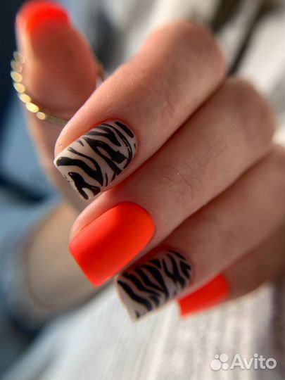 Маникюр с покрытием
