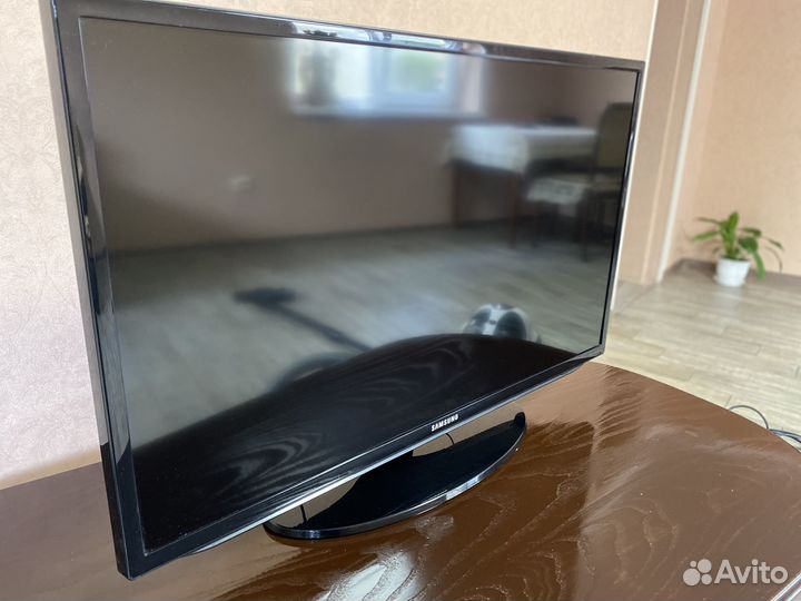 Телевизор samsung