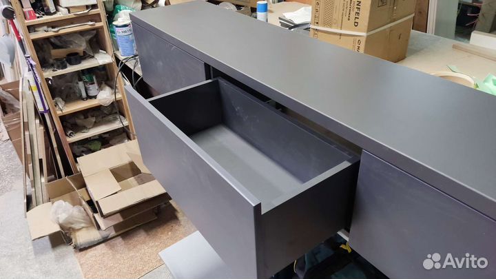 Подвесная тумба под тв